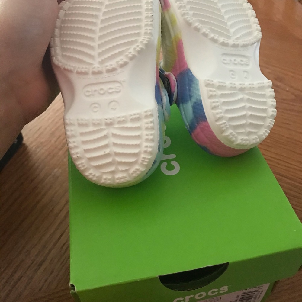 Infant Crocs - Picture 3 of 3